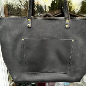 Portland Leather OS Smooth Black Zip Tote Bag